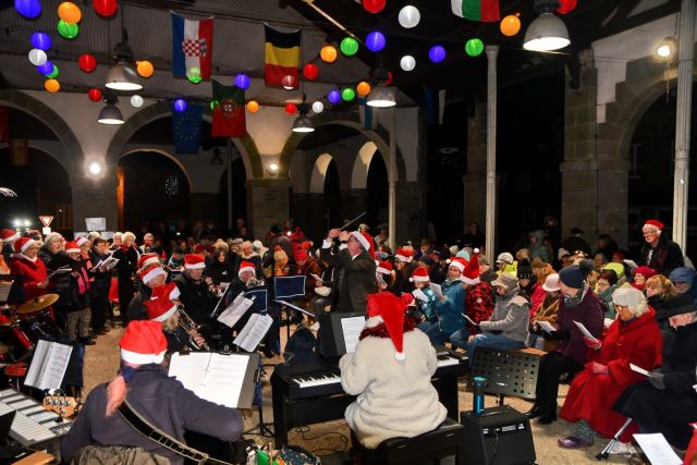 Concert de Noël sous les Halles Gouarec 1 (Large)